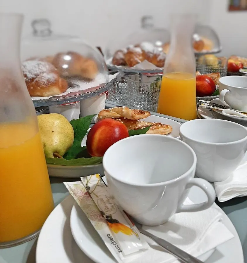 Via Sant'Anna Bed & Breakfast Levanto